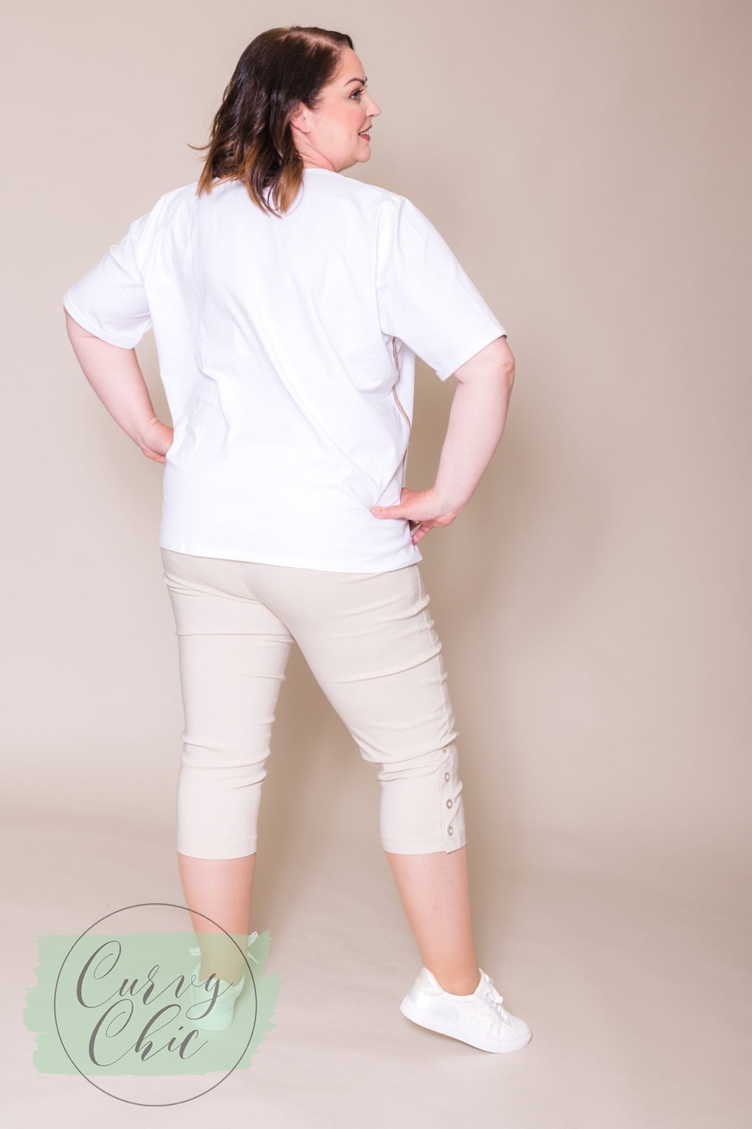 Plus Size White &amp; Red Patterned T-Shirt - Curvy Chic Boutique